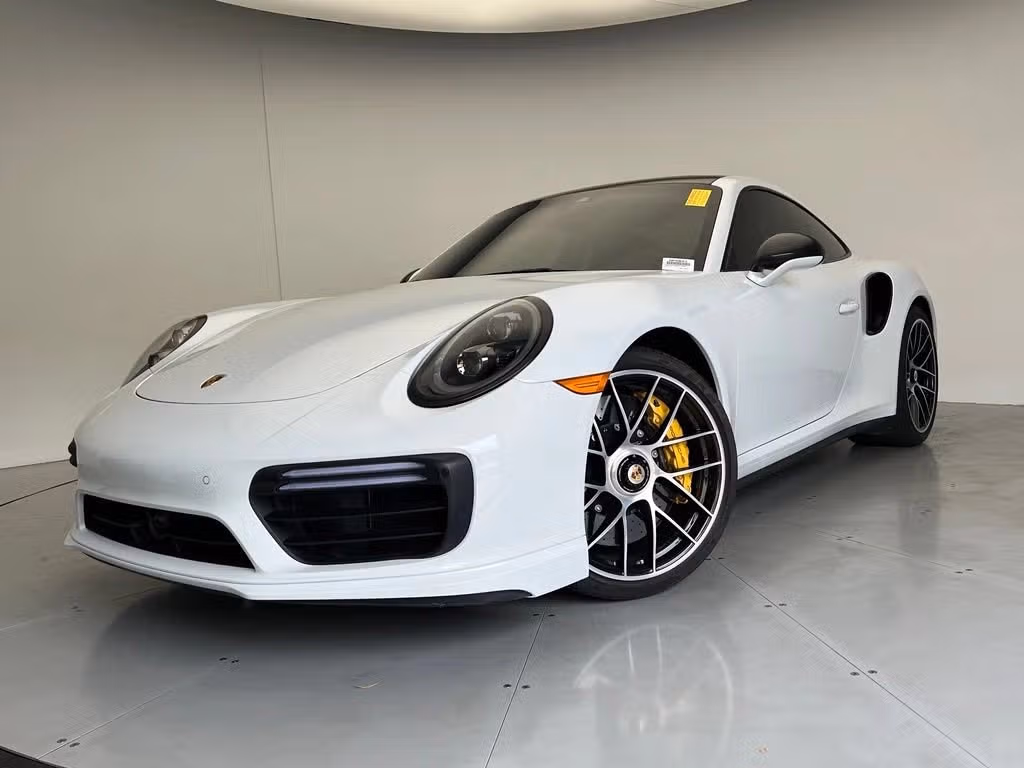 
           
        2019 Porsche 911