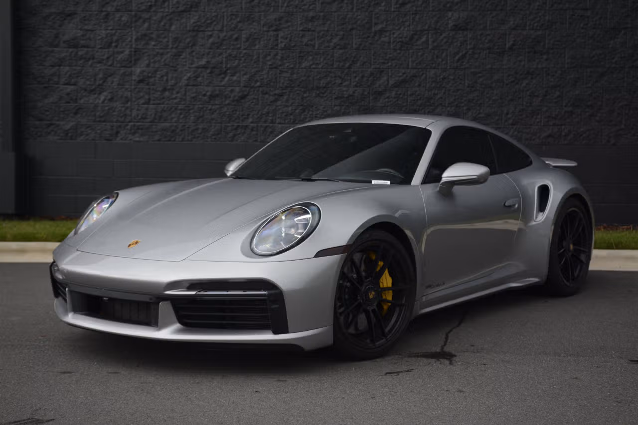
           
        2023 Porsche 911