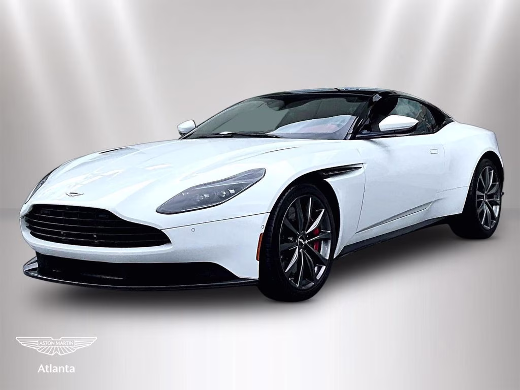 mph000_1040175677_scfrmfaw1kgl05018_2019_aston_martin_db11_base_lunar_1_112234_a3c55cfa80