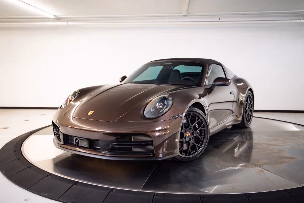 
           
        2026 Porsche 911