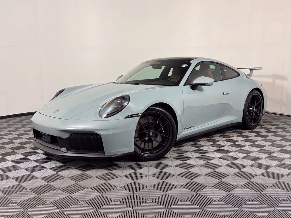 
           New 
        2027 Porsche 911