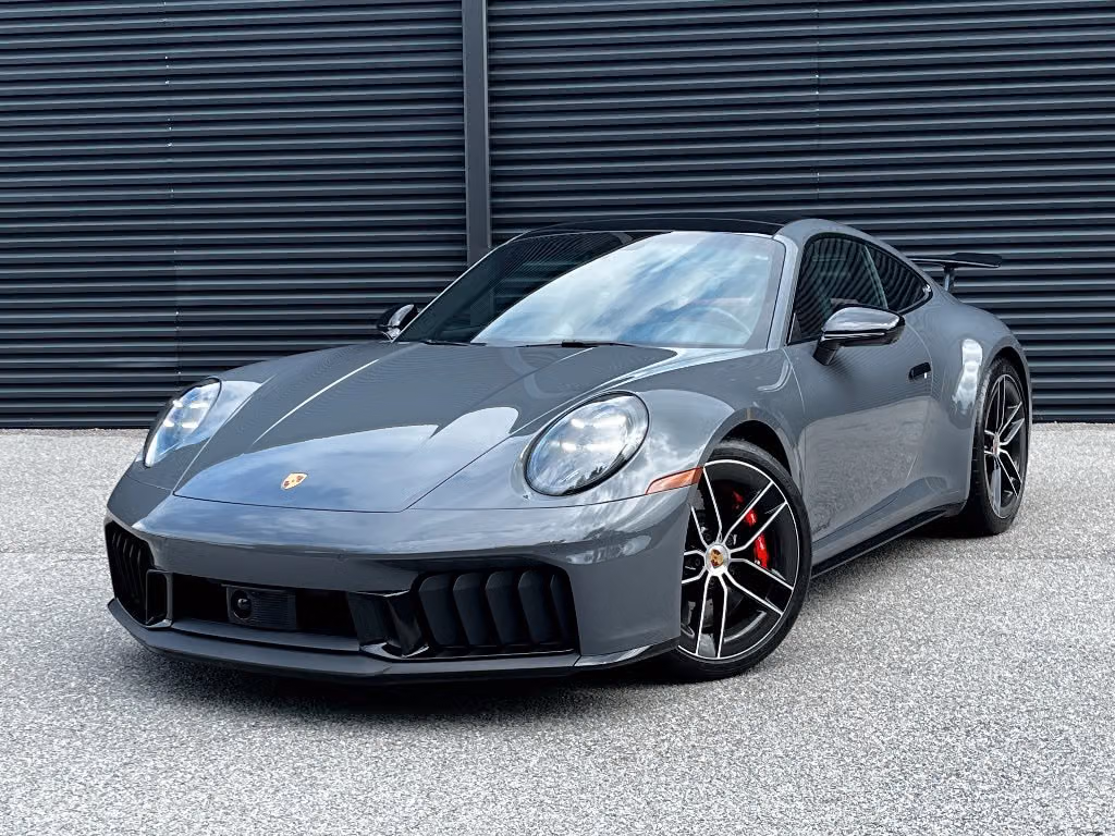 
           
        2026 Porsche 911