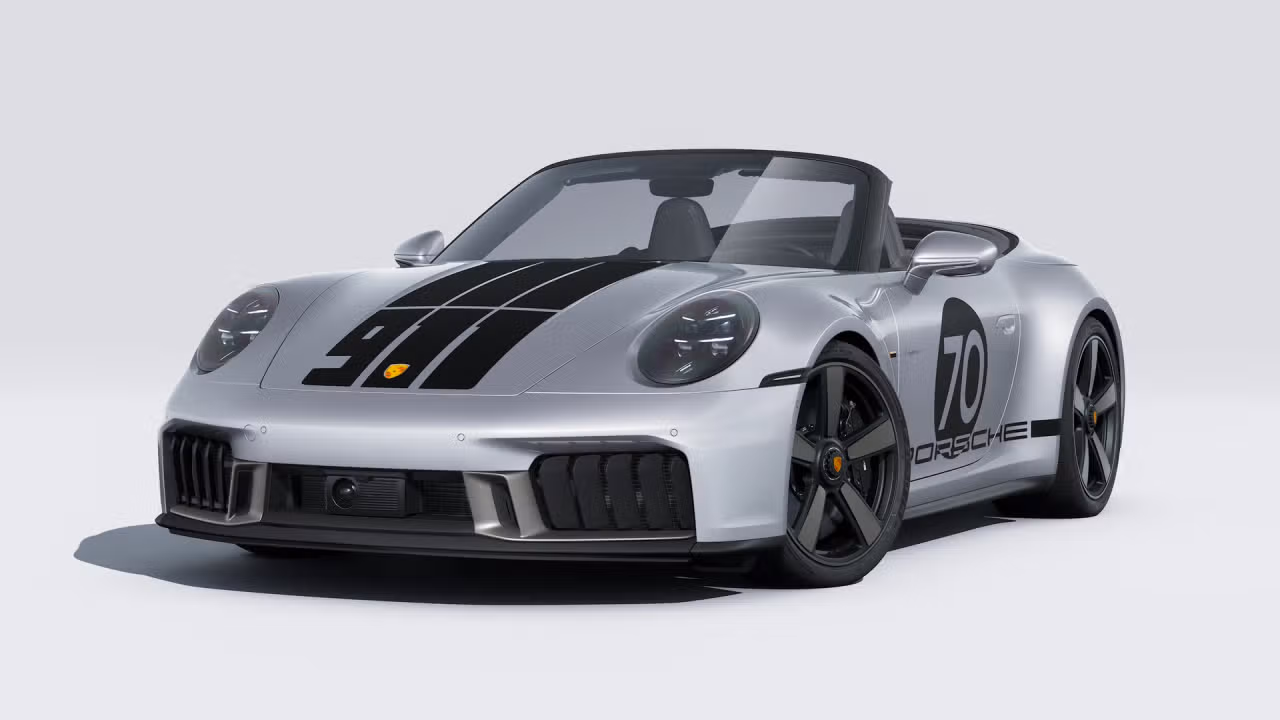 
           New 
        2026 Porsche 911