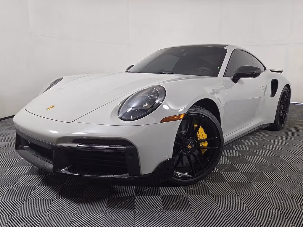 
           
        2025 Porsche 911
