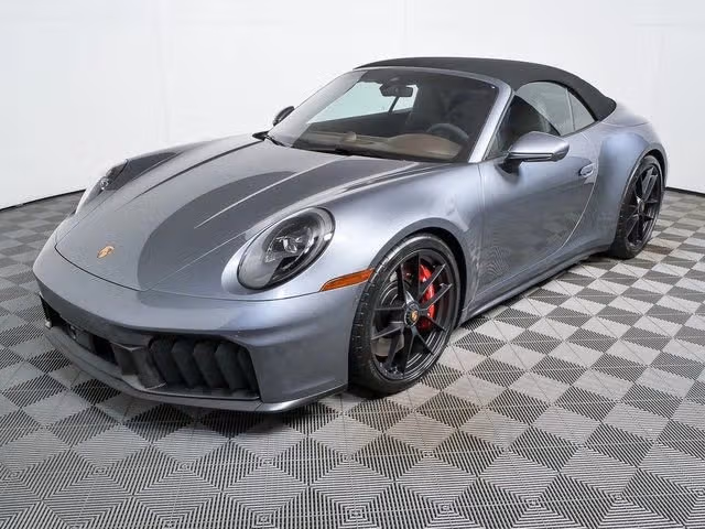 
           New 
        2026 Porsche 911