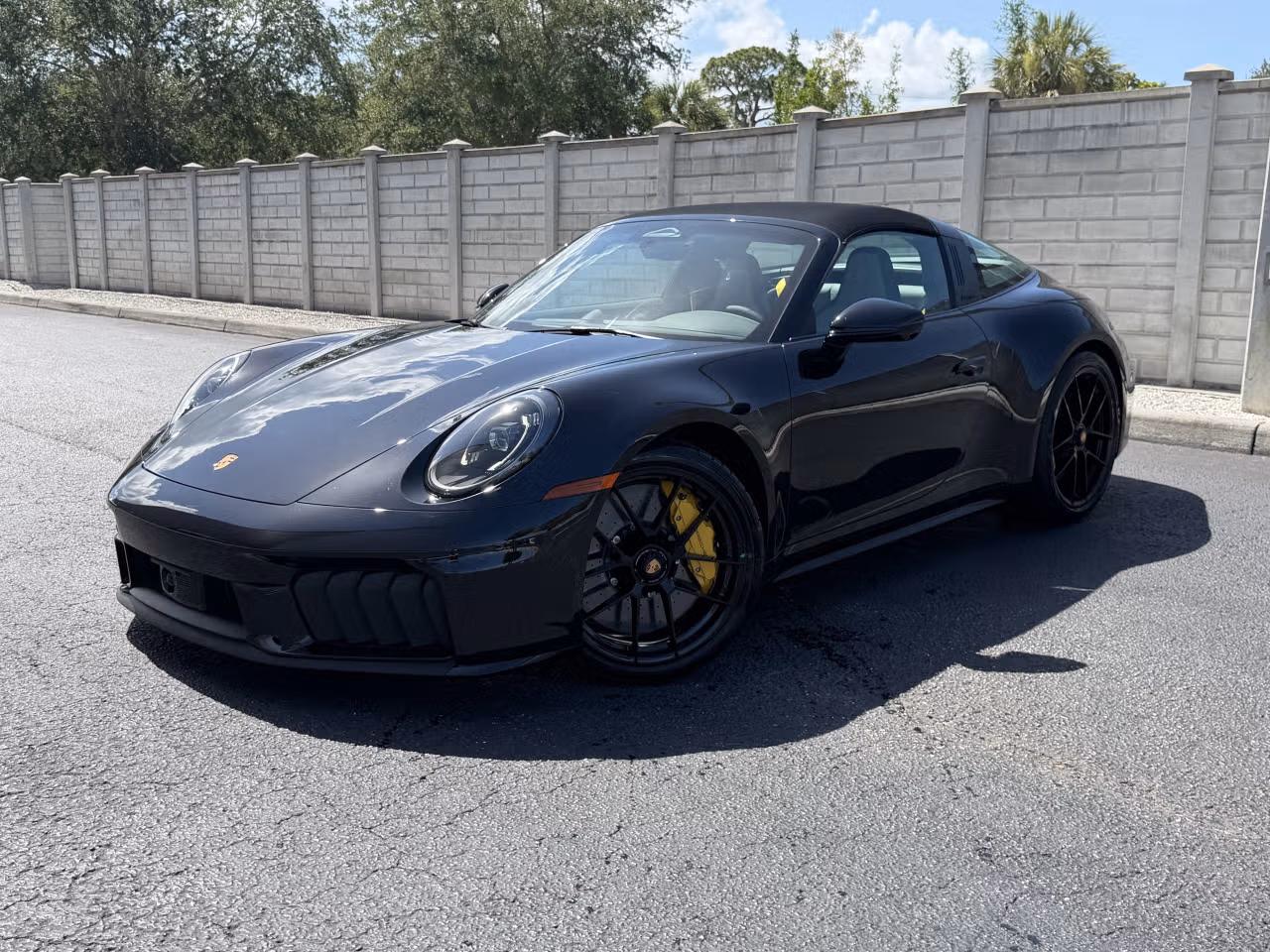 
           
        2026 Porsche 911
