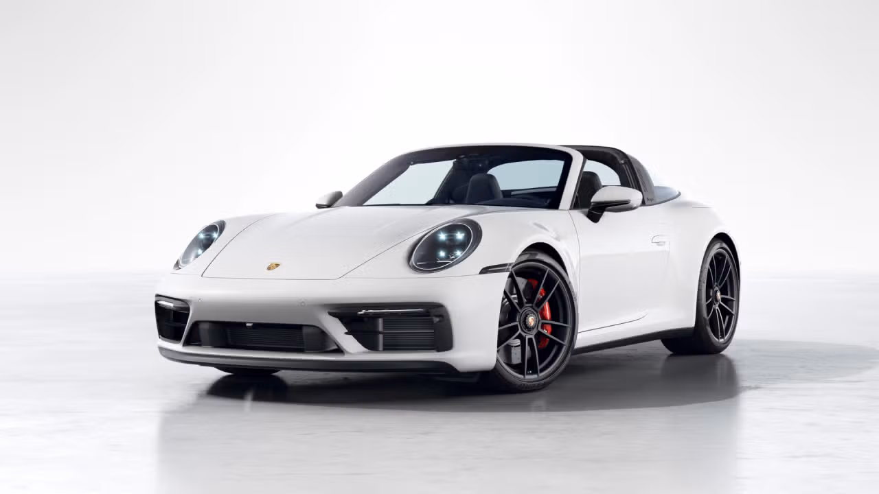 
           
        2023 Porsche 911