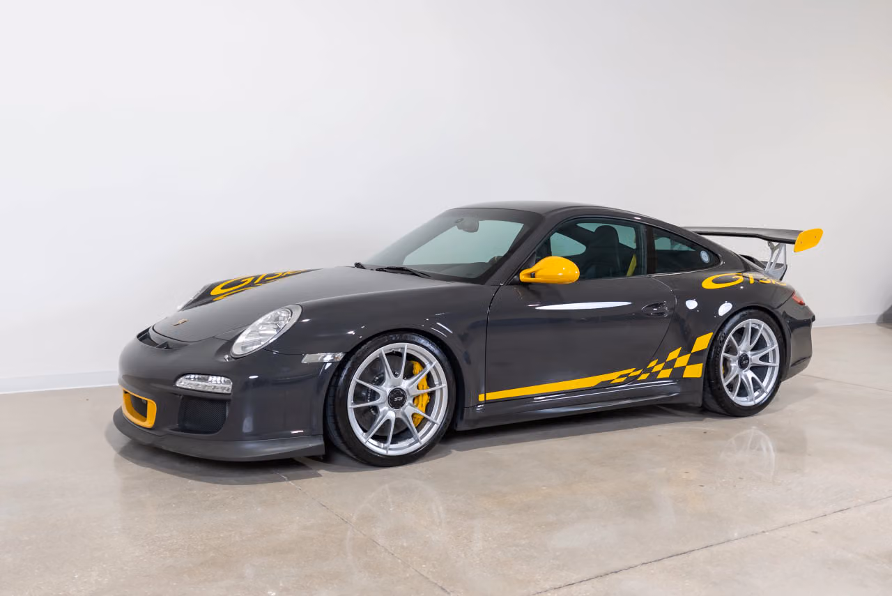 
           
        2011 Porsche 911