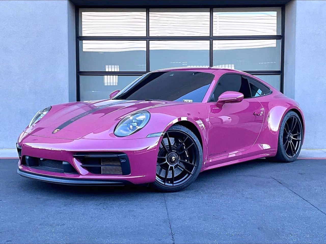 
           
        2023 Porsche 911