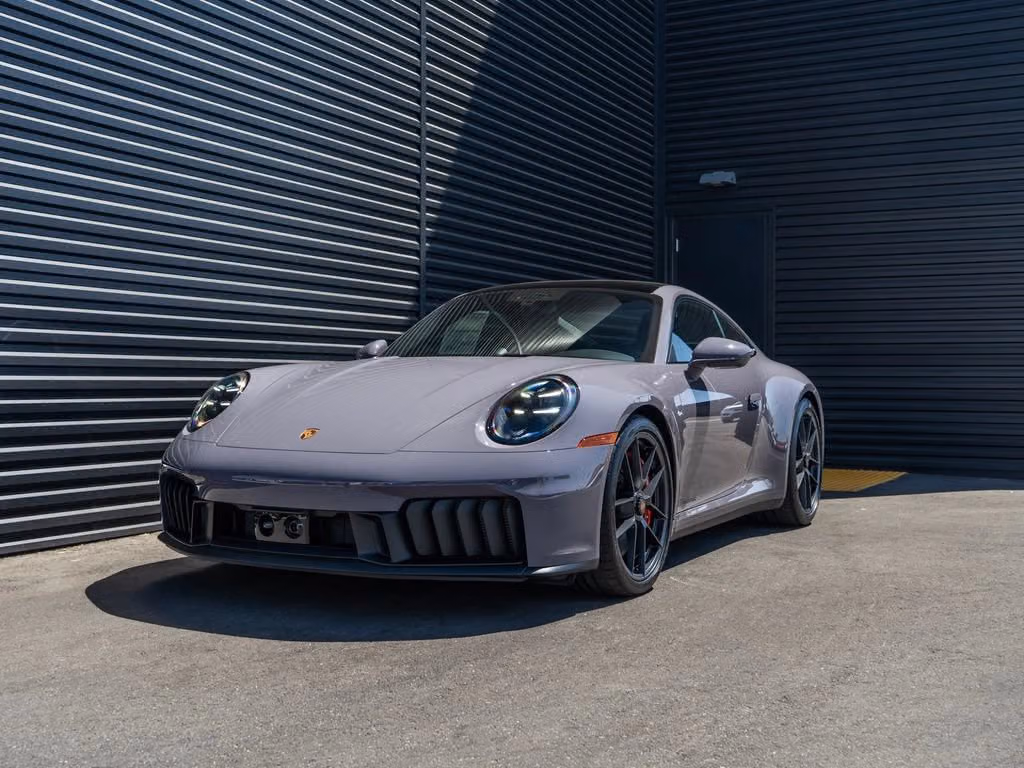 
           
        2026 Porsche 911