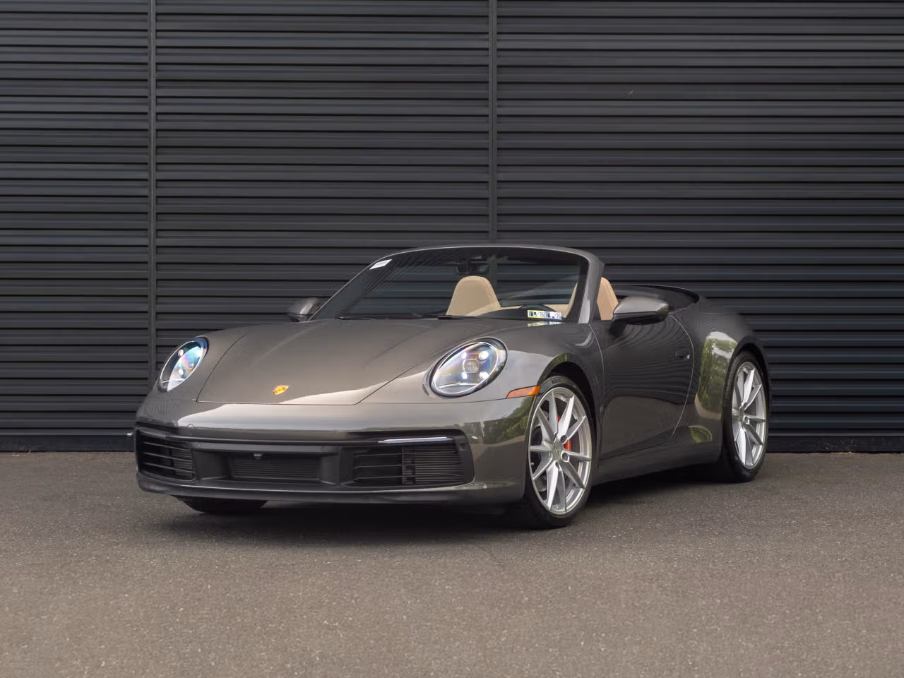 
           
        2021 Porsche 911