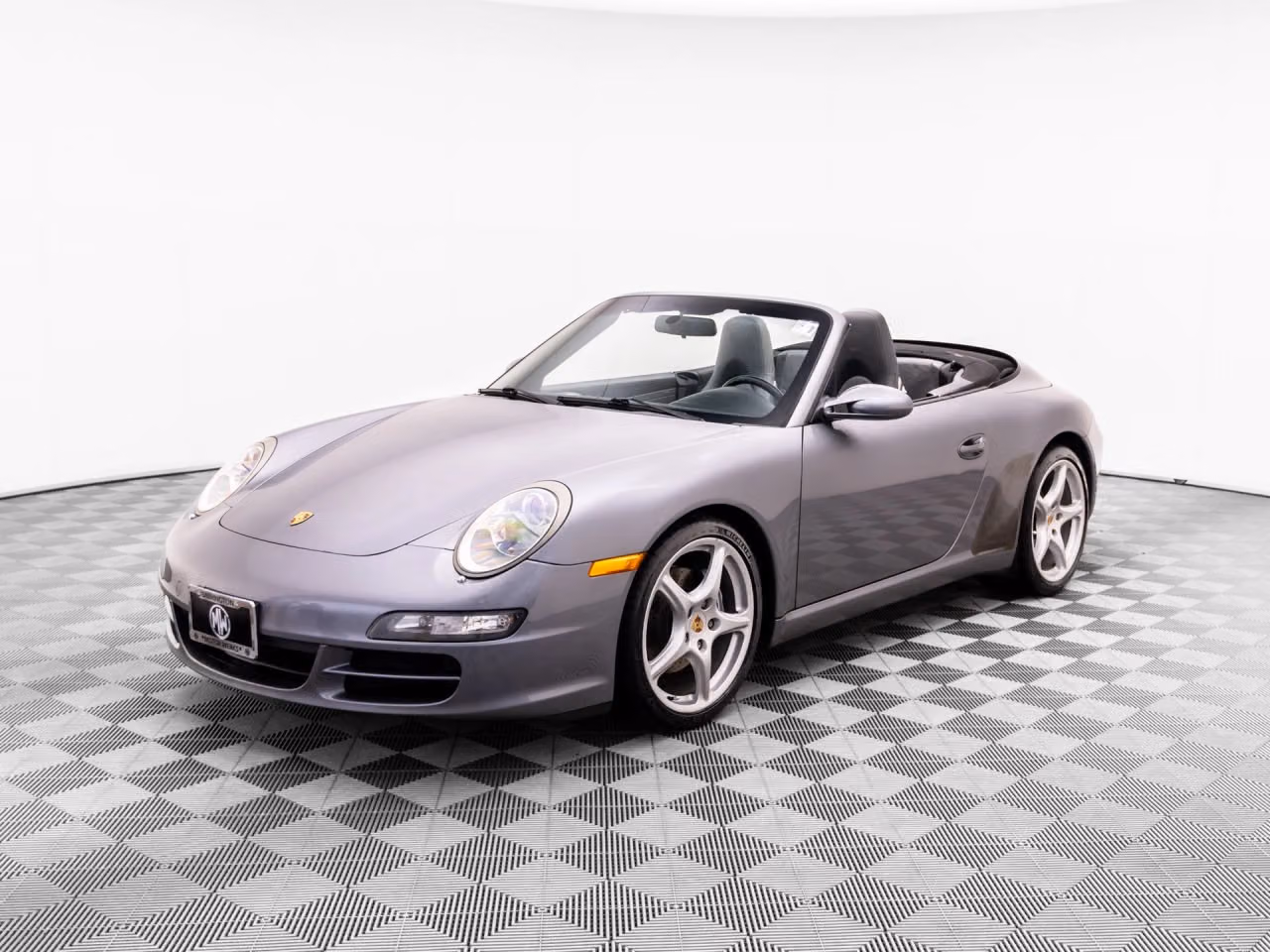 
           
        2006 Porsche 911