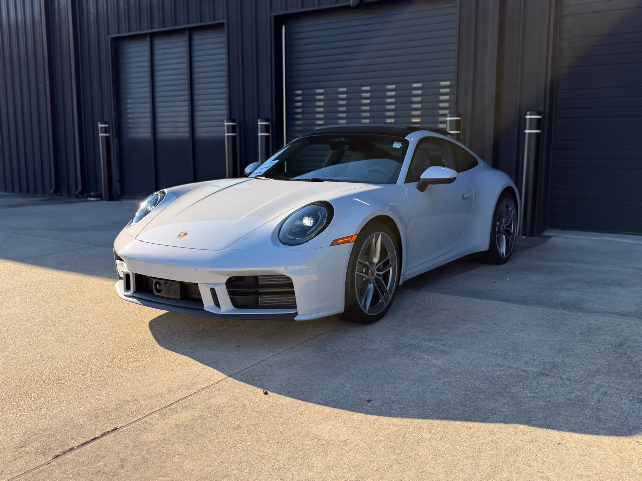 
           New 
        2026 Porsche 911