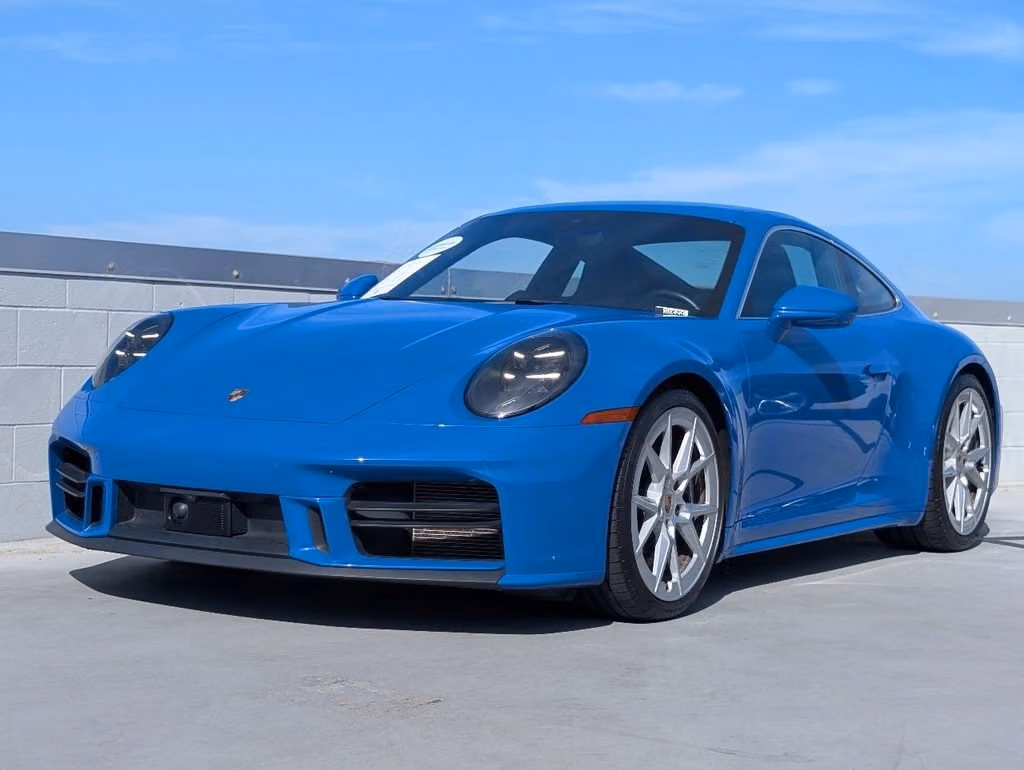 
           
        2025 Porsche 911