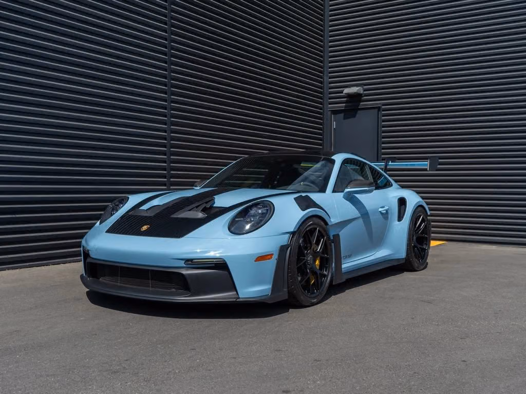 
           
        2025 Porsche 911