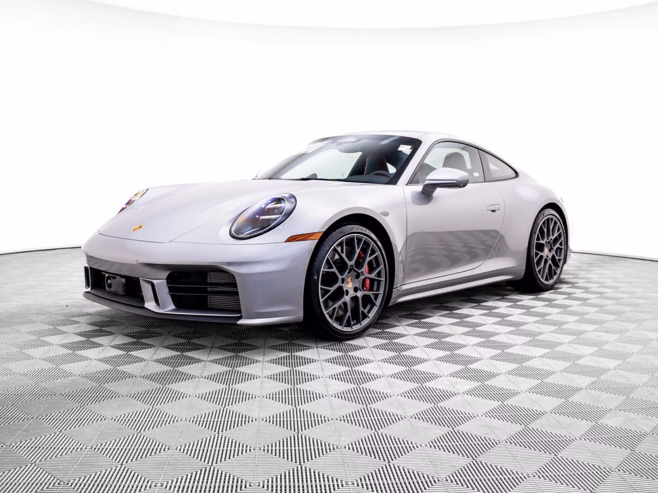 
           
        2026 Porsche 911
