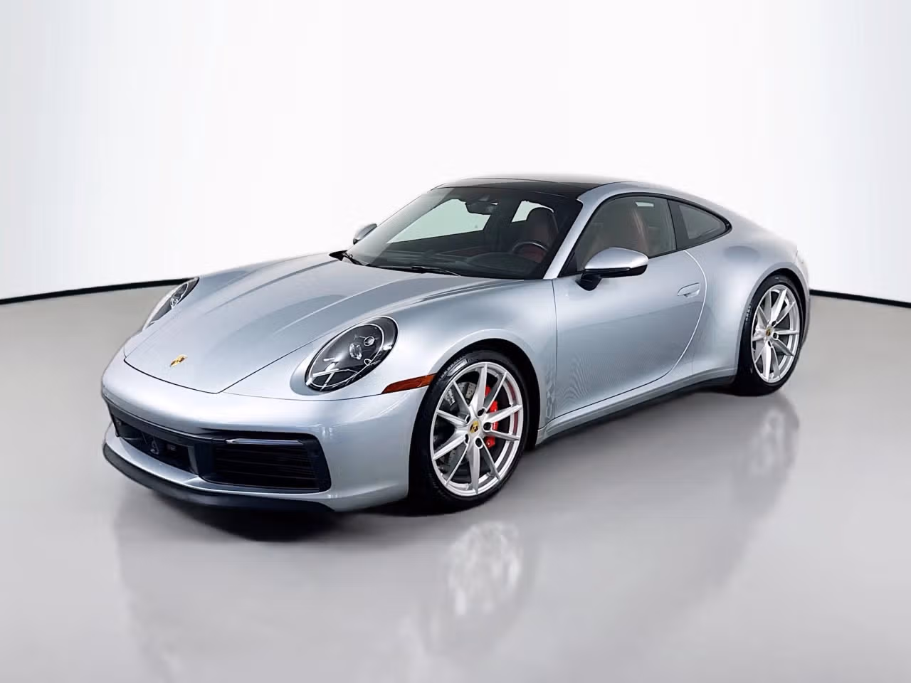 
           
        2020 Porsche 911