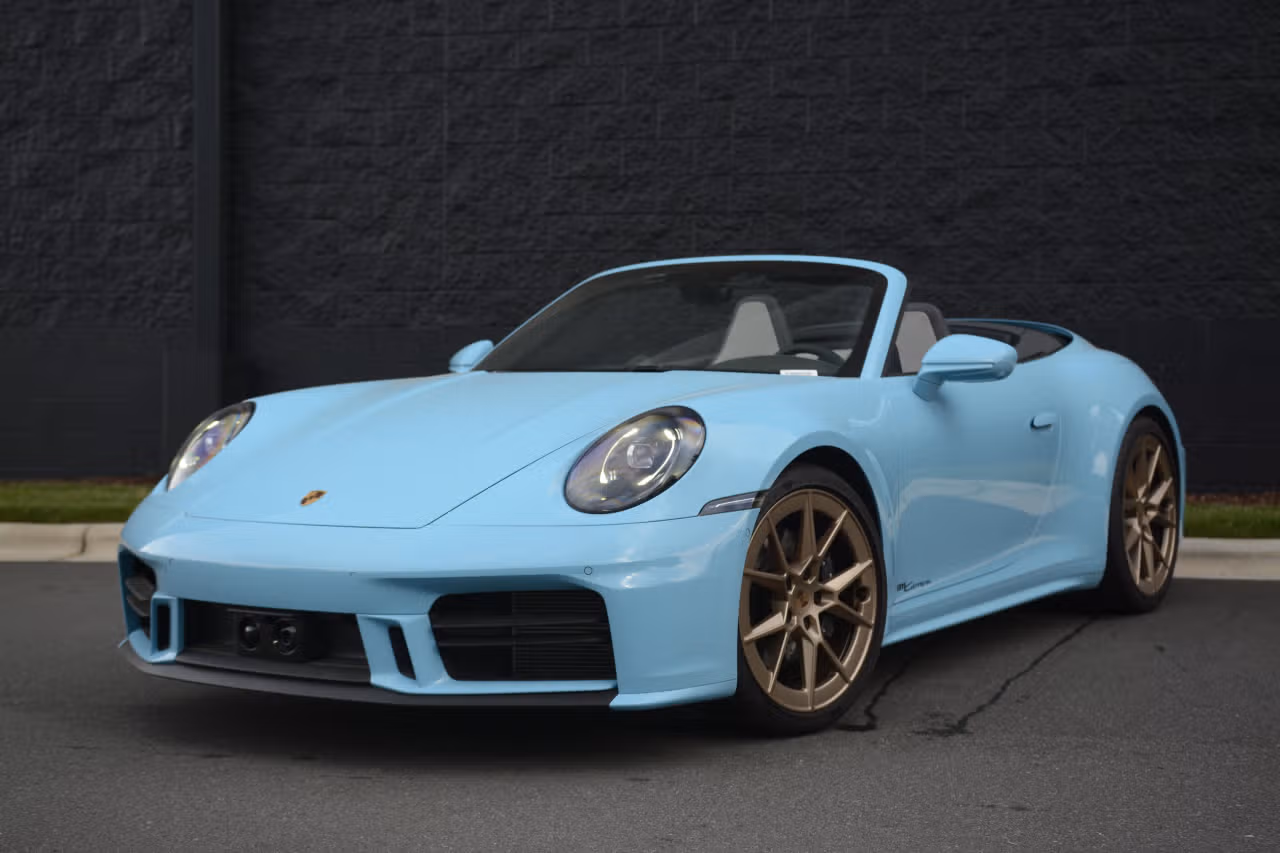
           
        2025 Porsche 911