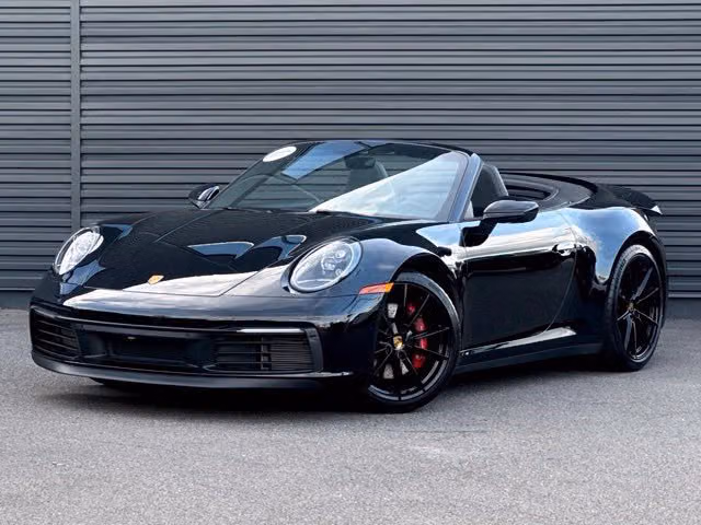 
           
        2022 Porsche 911