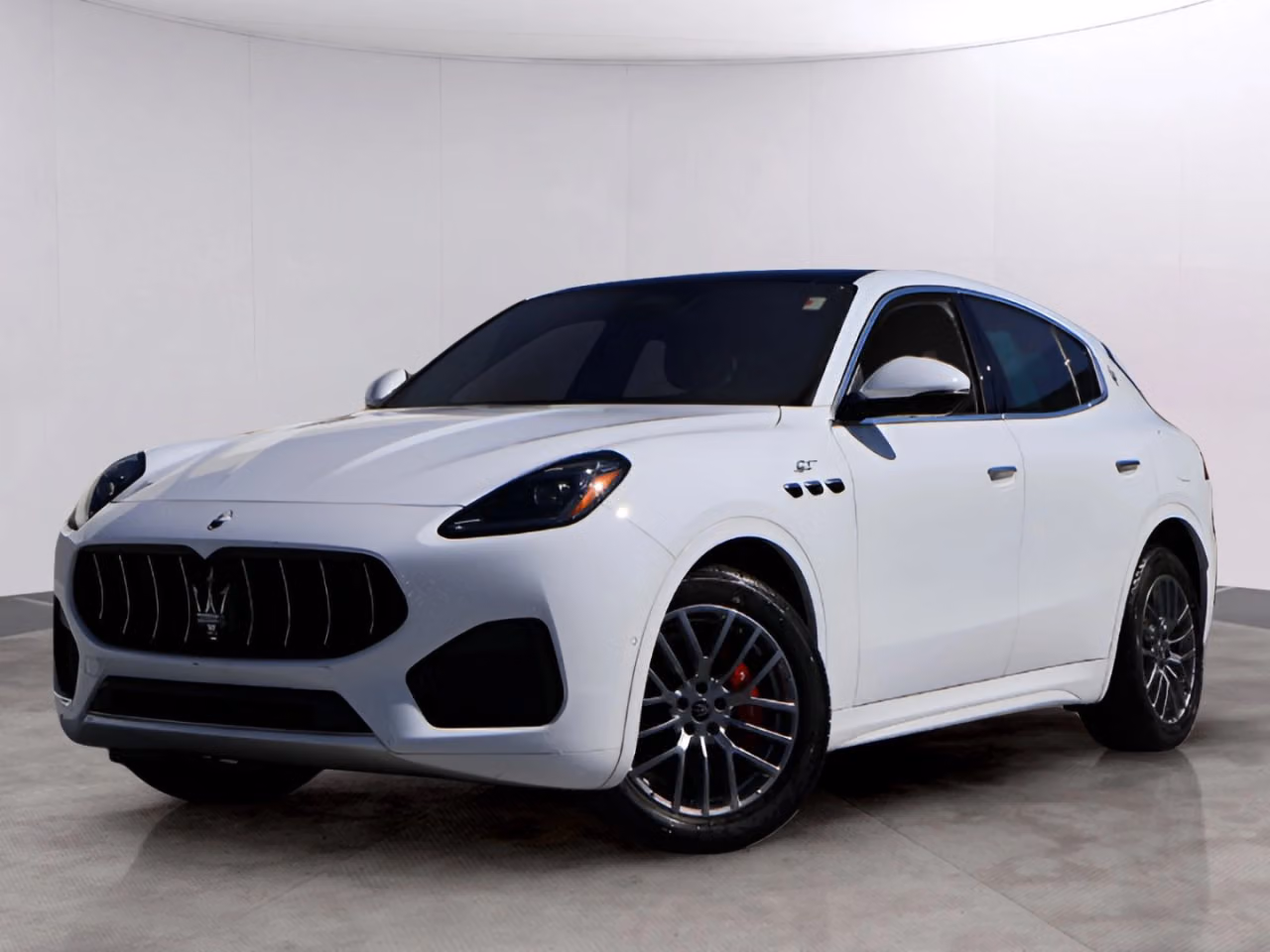 
           
        2023 Maserati Grecale