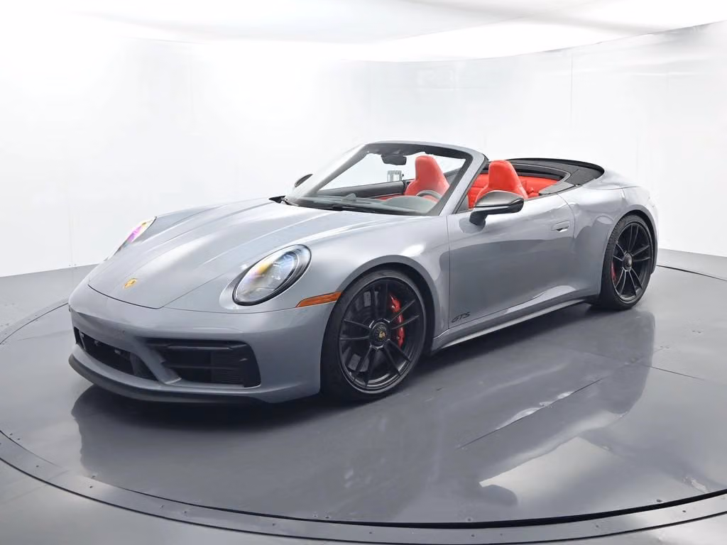 
           
        2023 Porsche 911