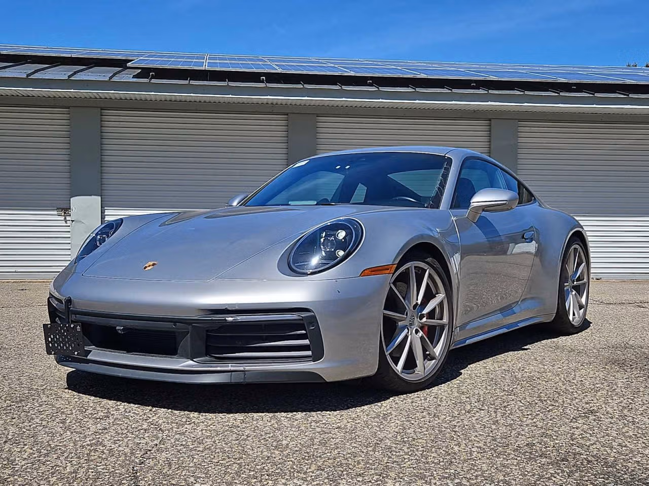 
           
        2024 Porsche 911