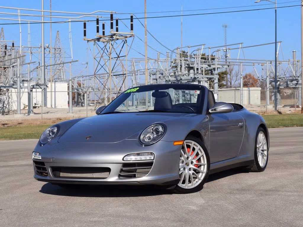 
           
        2012 Porsche 911