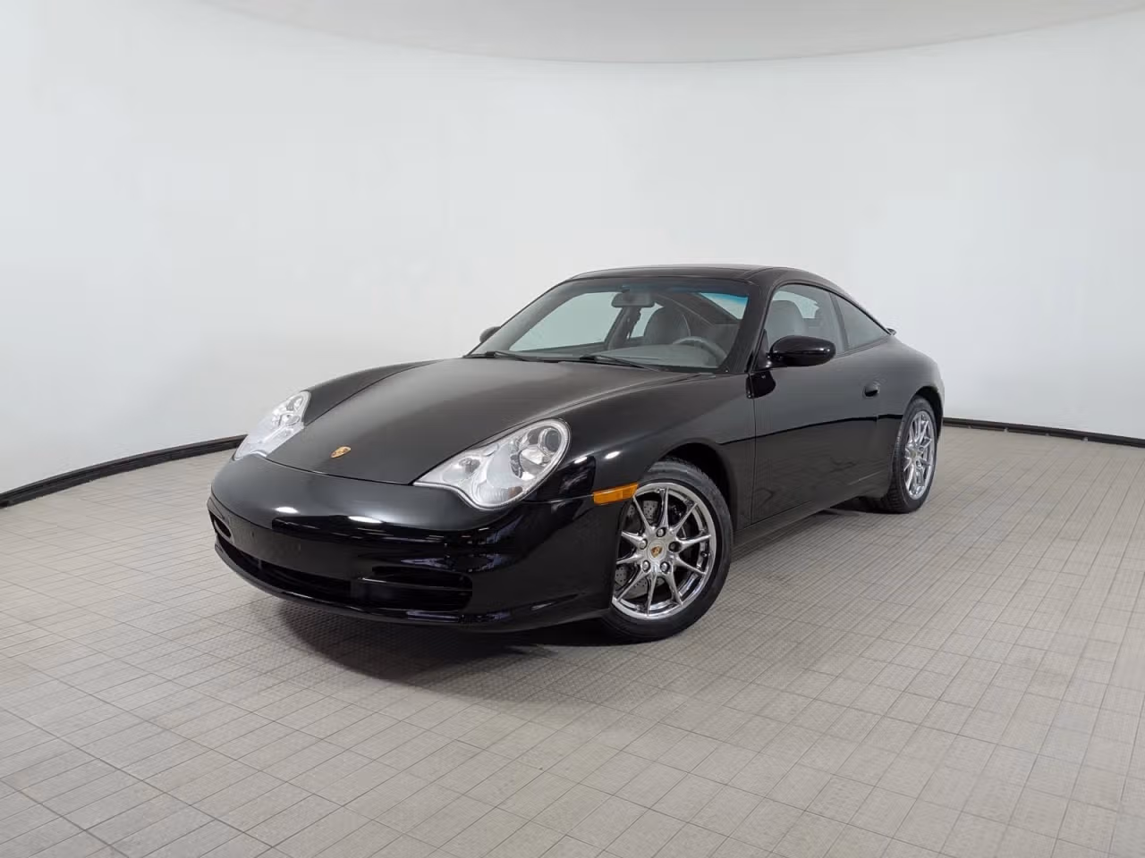 
           
        2003 Porsche 911