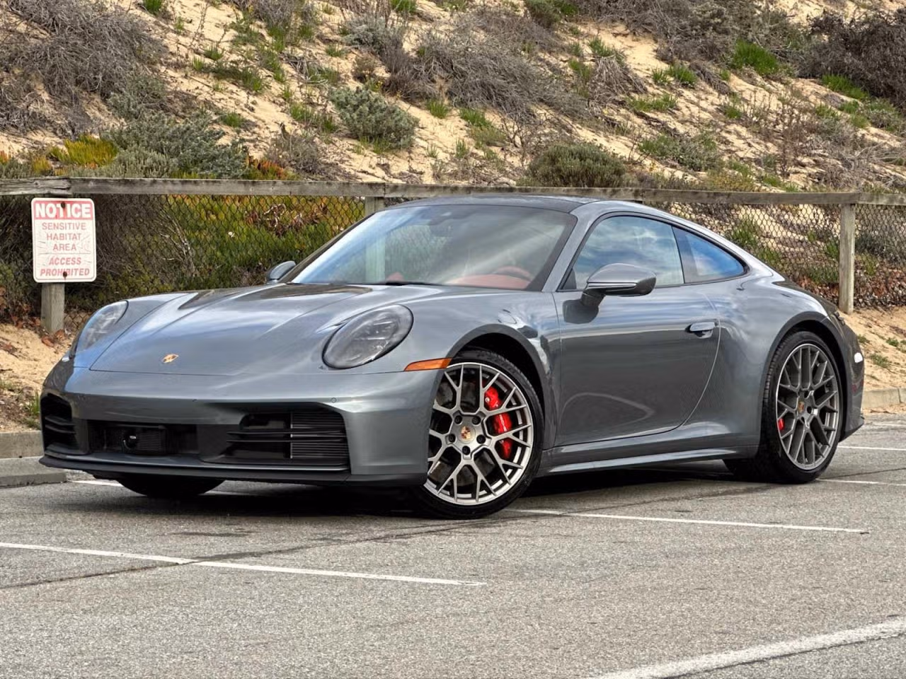 
           New 
        2026 Porsche 911