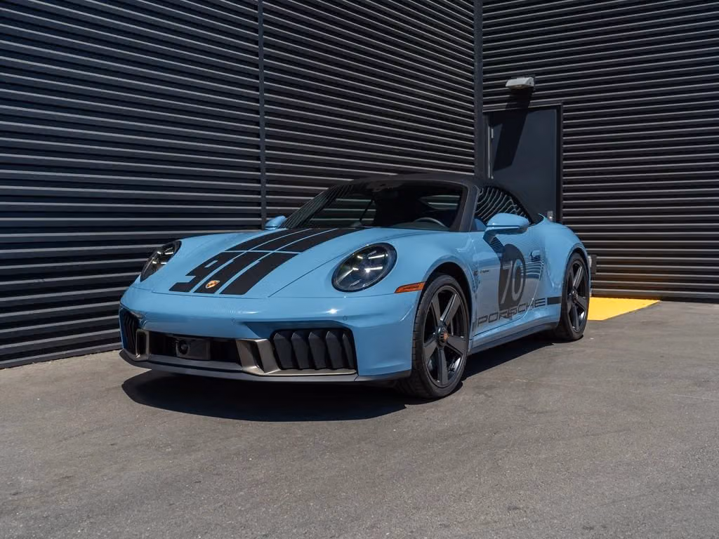
           
        2026 Porsche 911