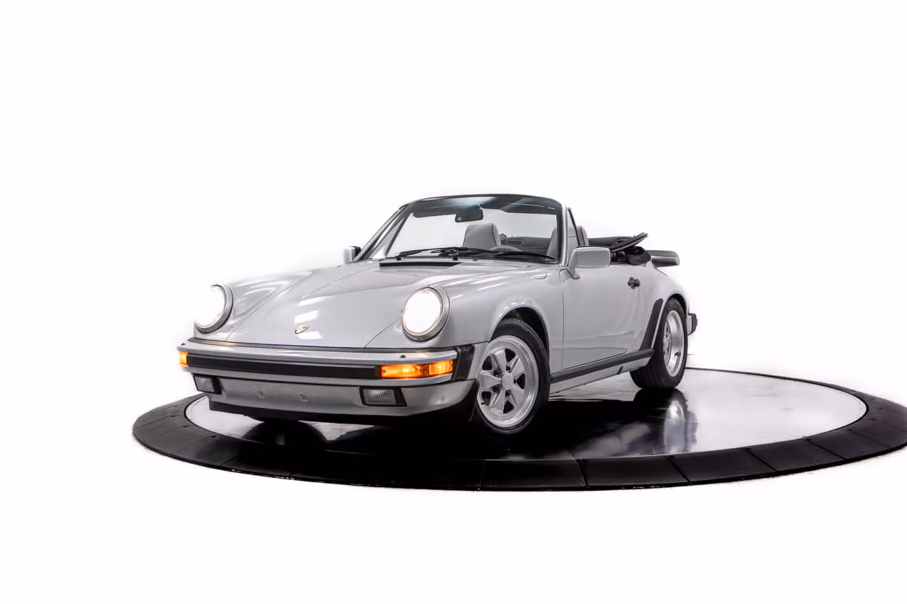 
           
        1989 Porsche 911