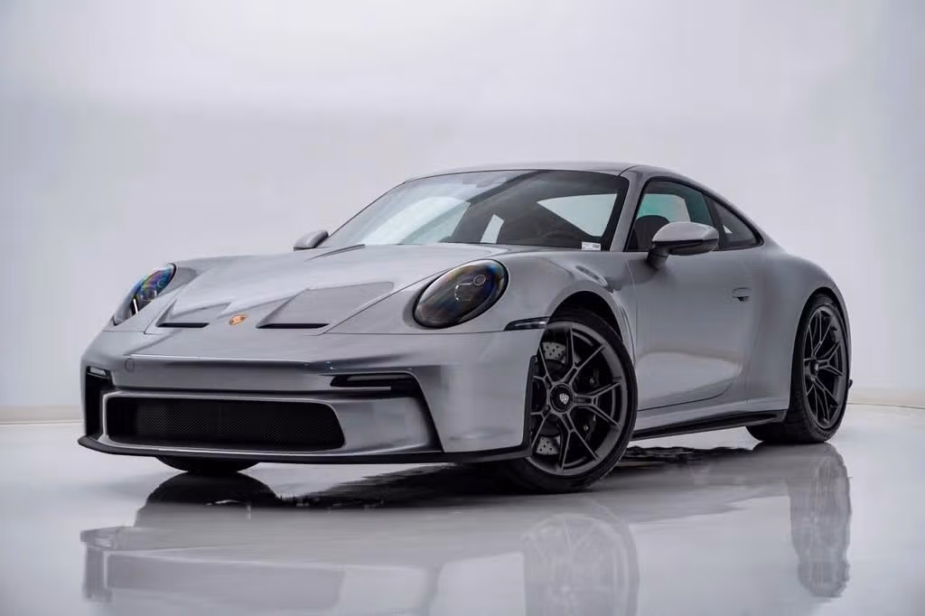 
           
        2024 Porsche 911