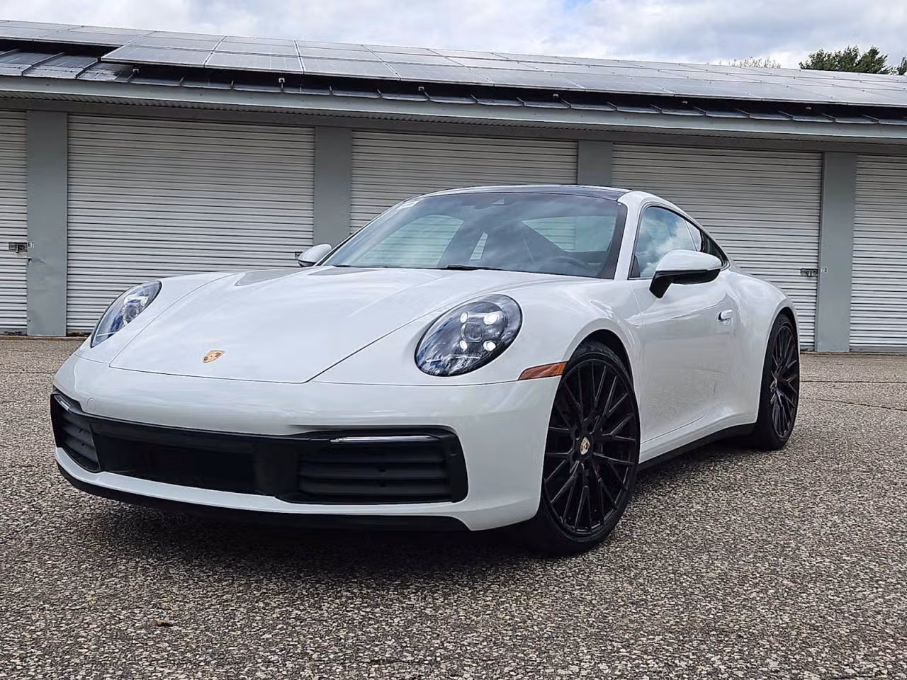 
           
        2022 Porsche 911