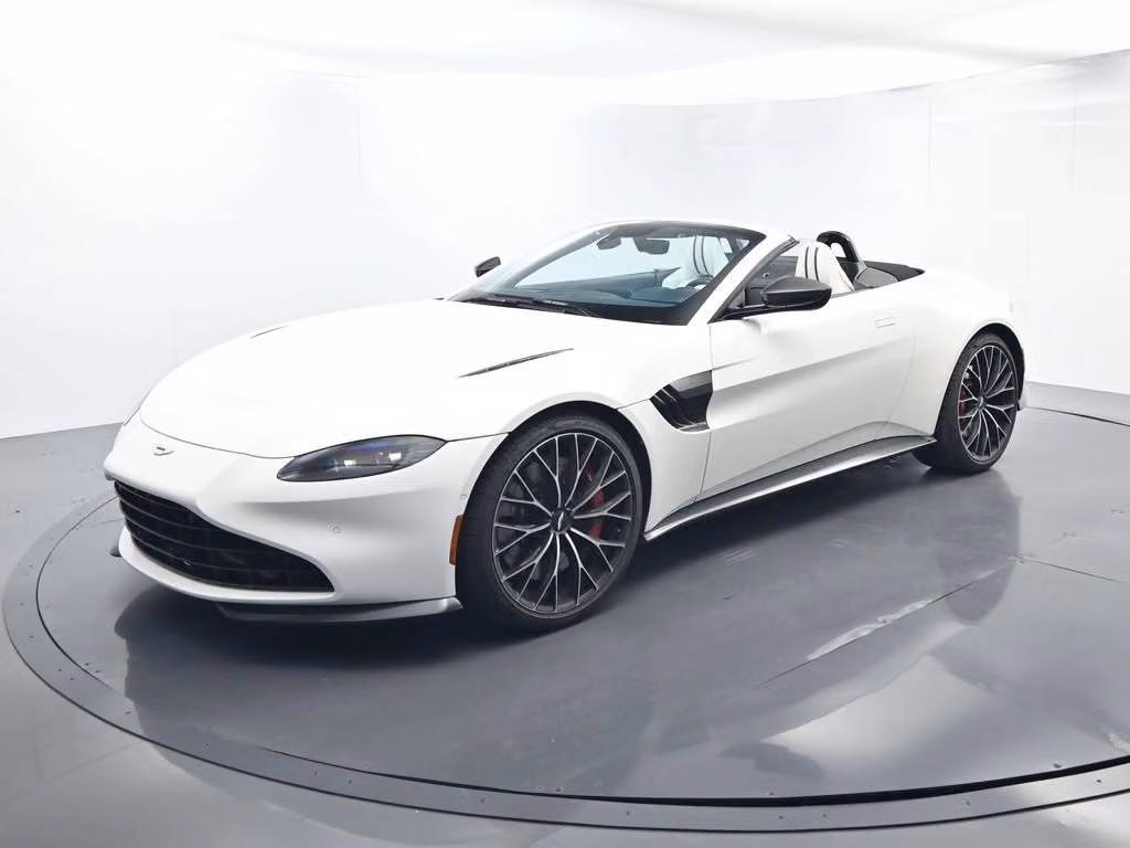 
           
        2023 Aston Martin Vantage