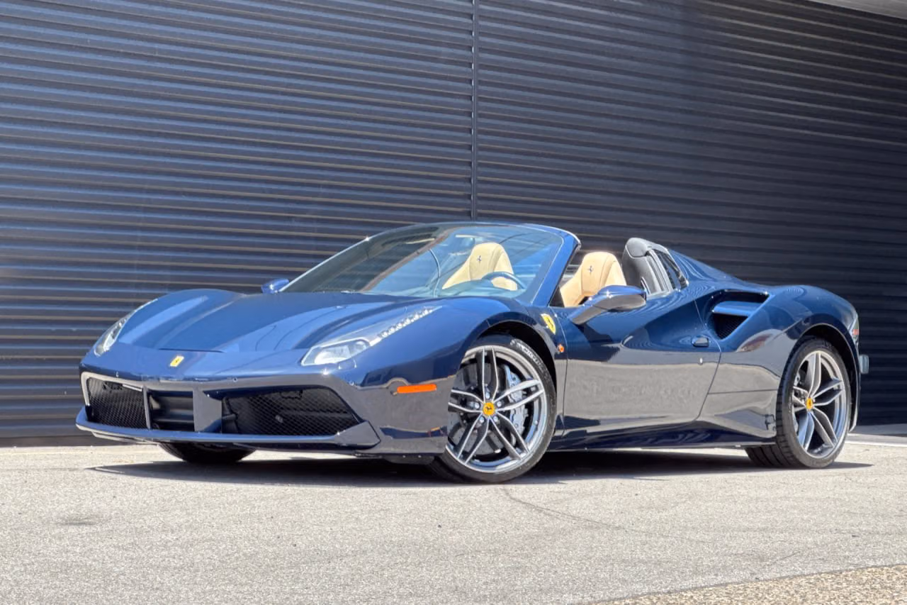 
           
        2018 Ferrari 488 GTB