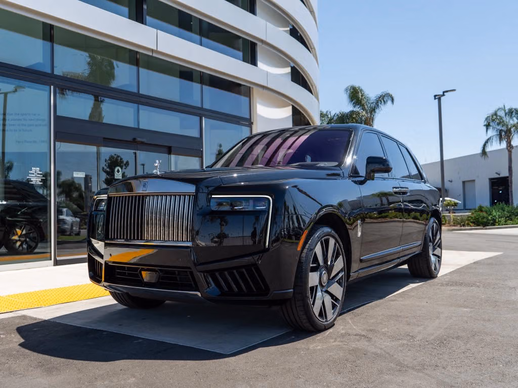
           
        2025 Rolls-Royce Cullinan