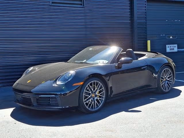 
           
        2024 Porsche 911