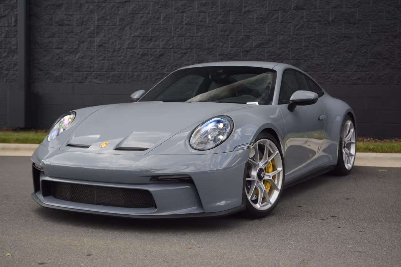 
           
        2023 Porsche 911