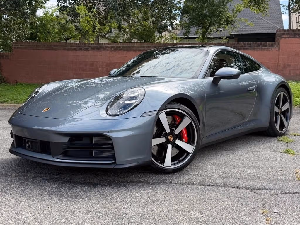 
           
        2026 Porsche 911