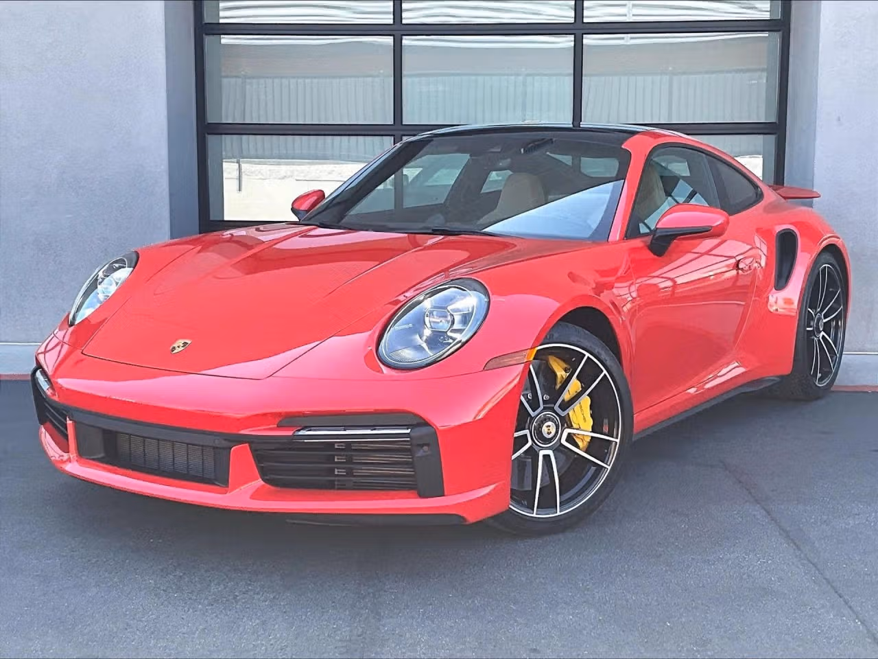 
           
        2025 Porsche 911