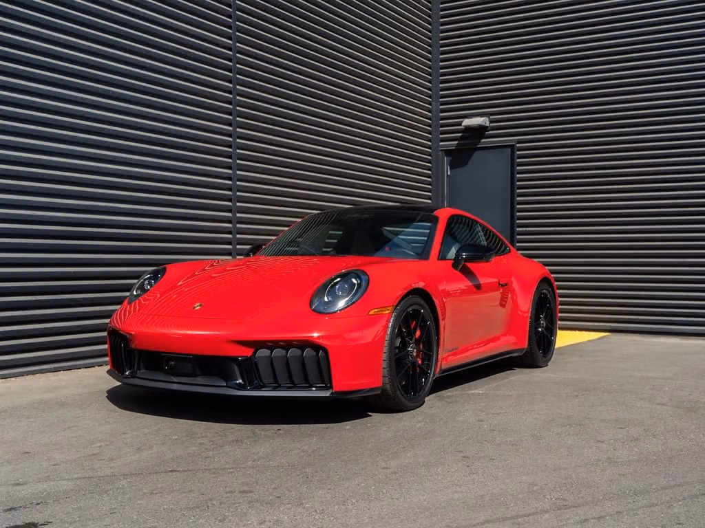 
           New 
        2026 Porsche 911