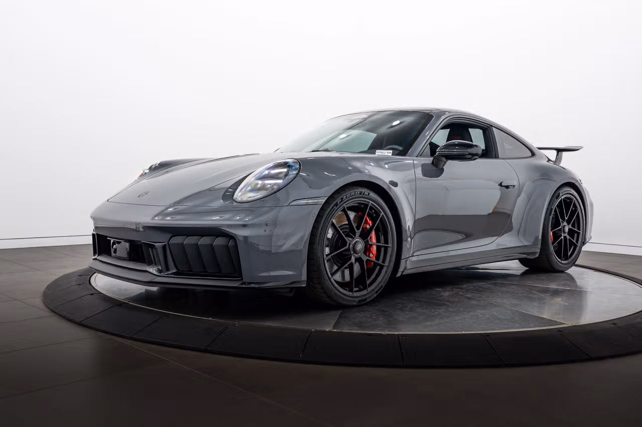 
           
        2026 Porsche 911