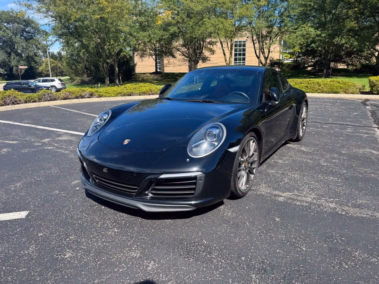 
           
        2017 Porsche 911