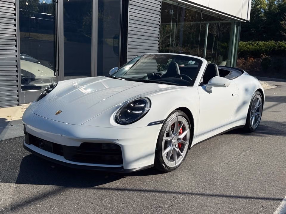 
           
        2026 Porsche 911