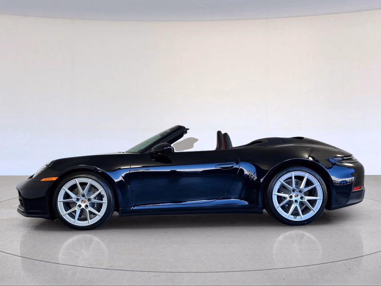 
           New 
        2026 Porsche 911