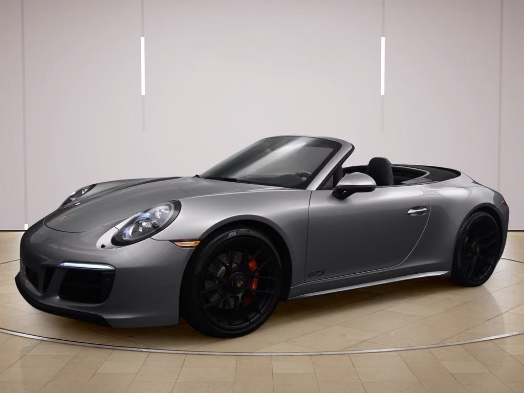 
           
        2017 Porsche 911