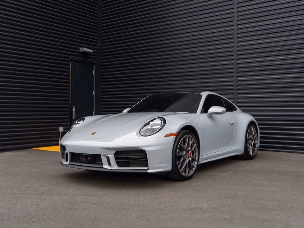 
           
        2026 Porsche 911