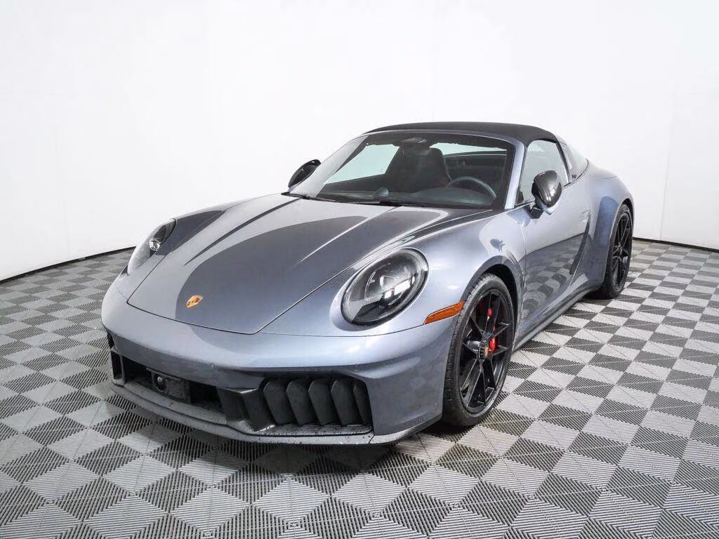 
           
        2026 Porsche 911