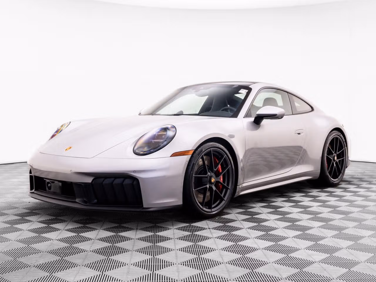 
           
        2026 Porsche 911