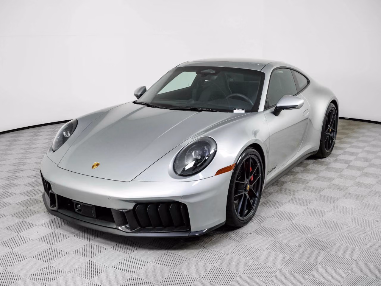 
           New 
        2026 Porsche 911